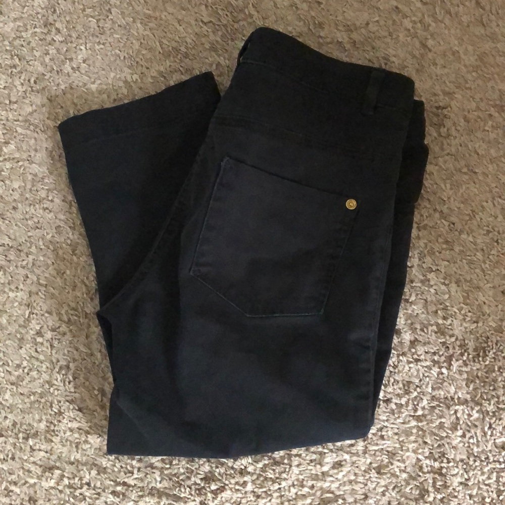 ❄️H&M Black Capris